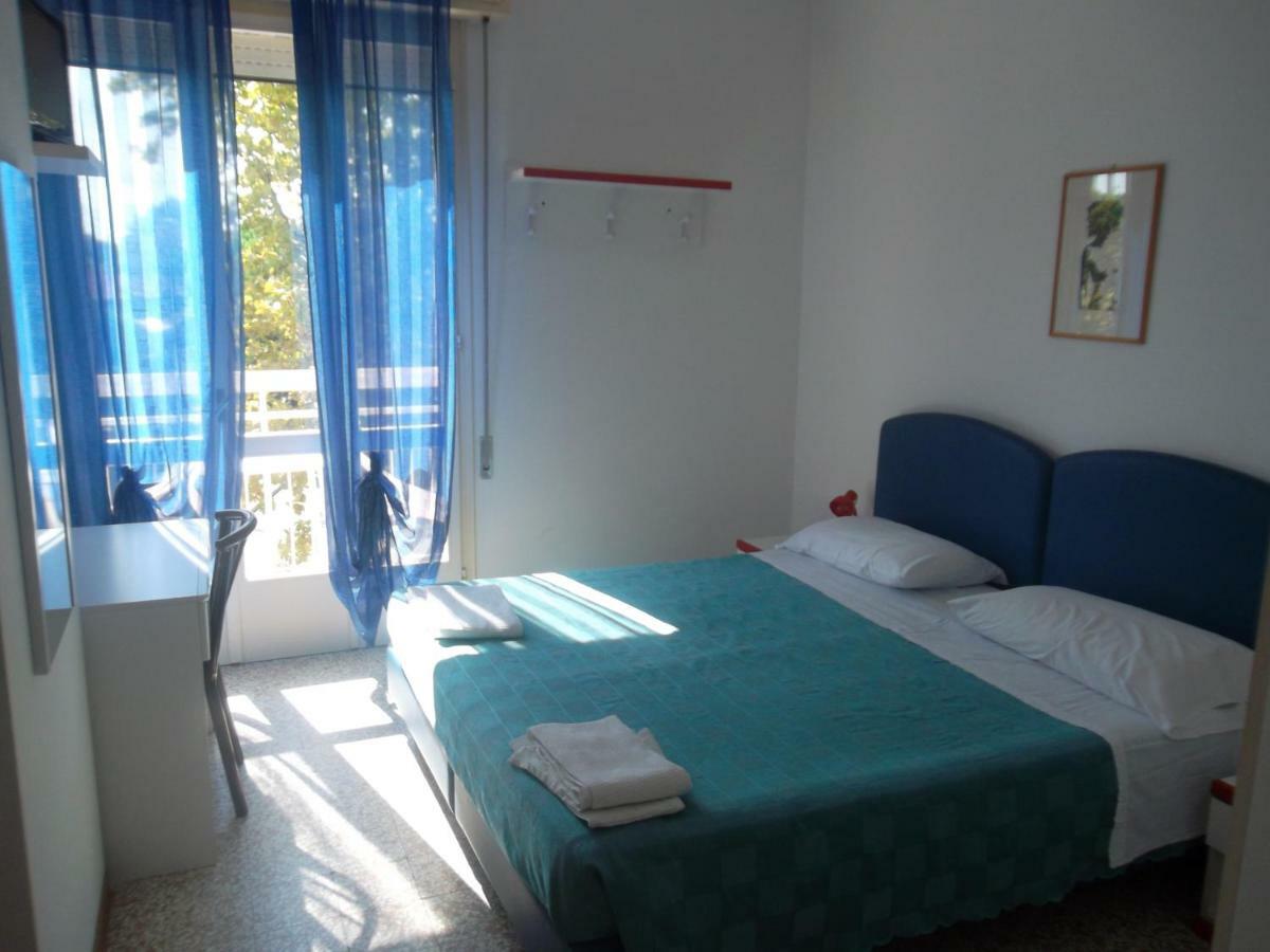 Hotel Otello Punta Marina Eksteriør billede