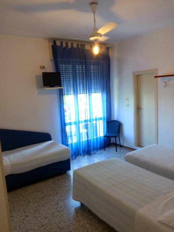 Hotel Otello Punta Marina Eksteriør billede